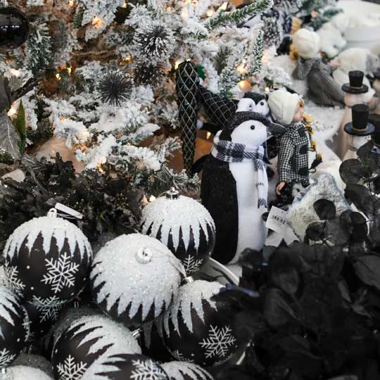 Ornements de sapins de Noël chics